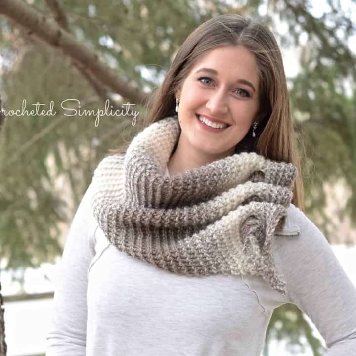 Chimera Scarf - Free Crochet Scarf Pattern - A Crocheted Simplicity