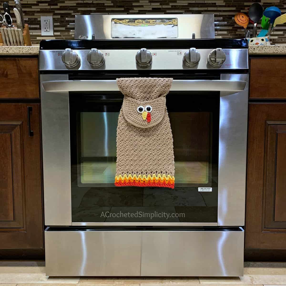 Turkey Kitchen Towel - Free Crochet Towel Pattern - A Crocheted Simplicity