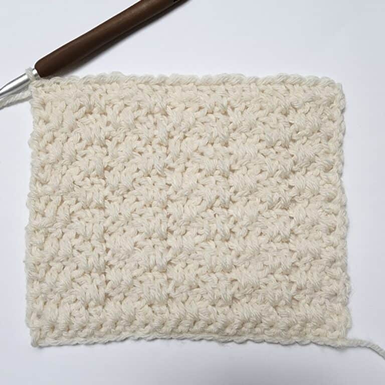 How to Crochet the Extended Moss Stitch - A Crocheted Simplicity