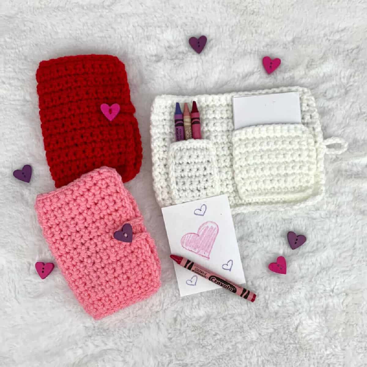 Heartstrings Fingerless Gloves Free Crochet Pattern - Kirsten Holloway  Designs
