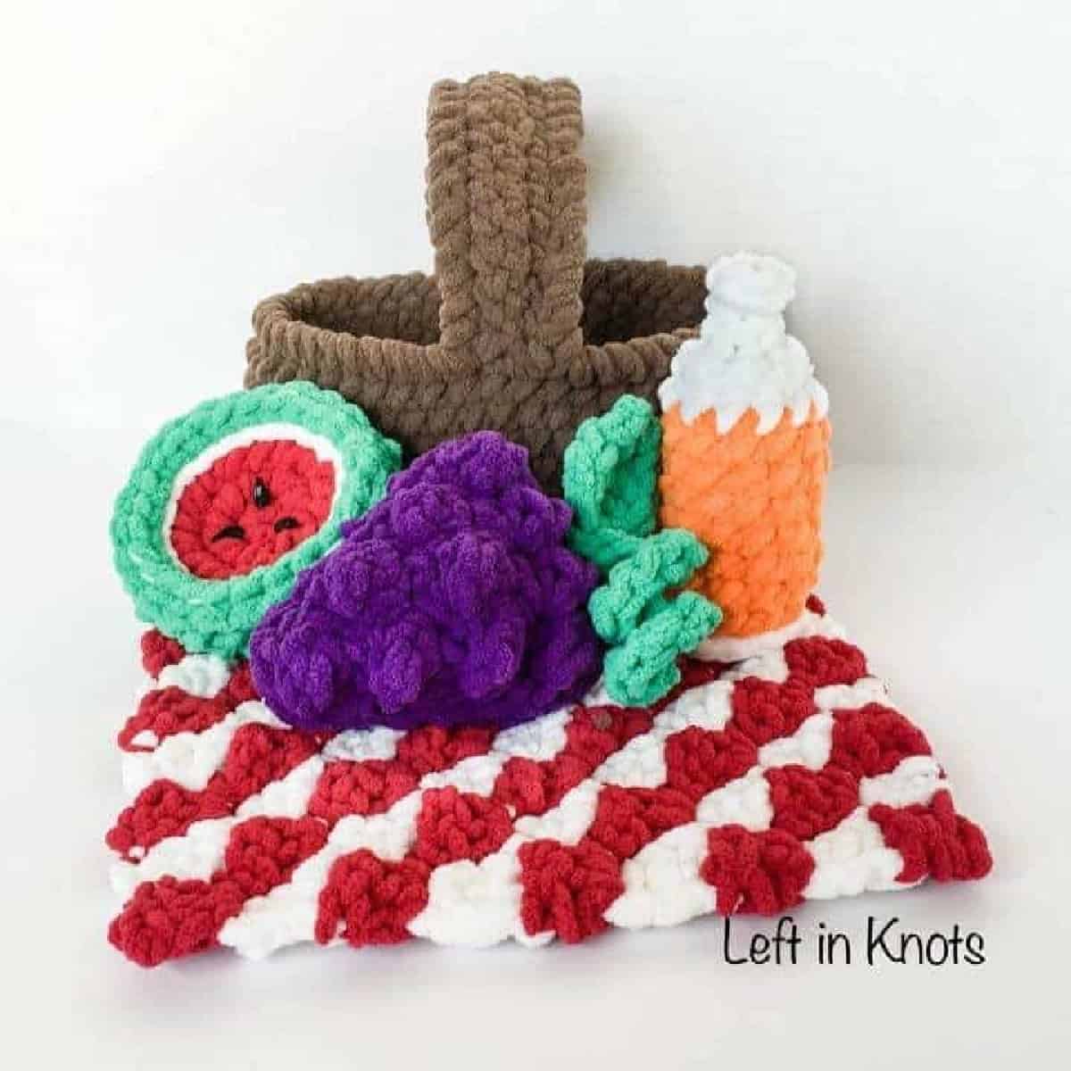 Beat the Heat with This Free Crochet Water Bottle Holder Pattern