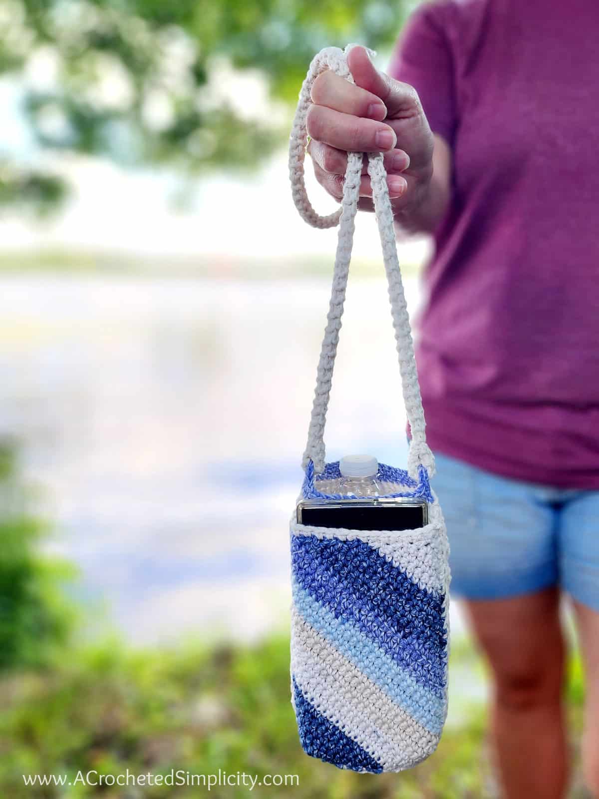 Crochet Water Bottle Holder with Phone Pocket & Adjustable Strap - A  Crocheted Simplicity